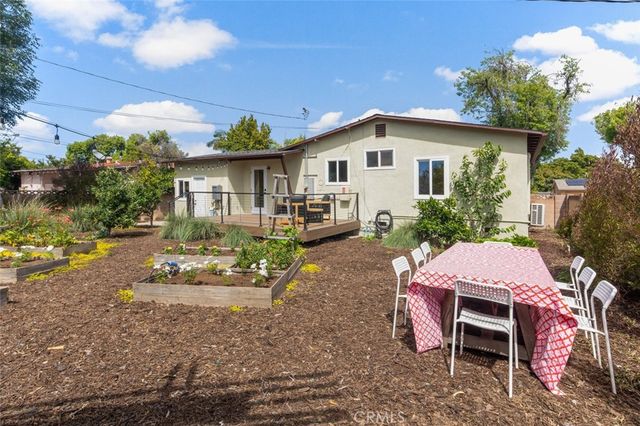 2206 S Shelton, Santa Ana, CA 92707