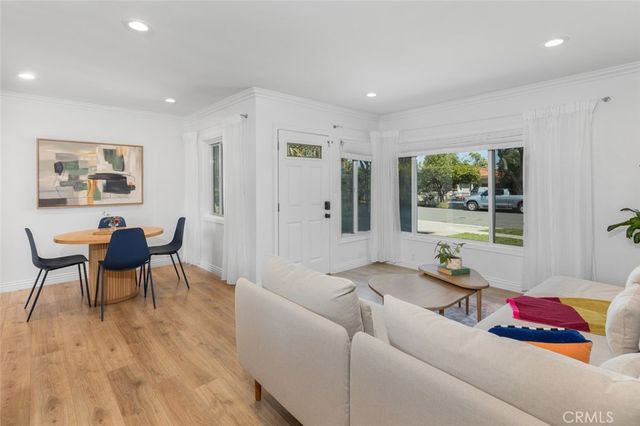 2206 S Shelton, Santa Ana, CA 92707