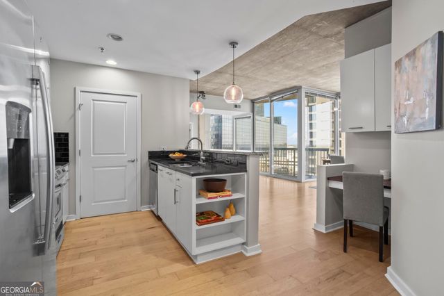 3324 Peachtree Road NE 901, Atlanta, GA 30326