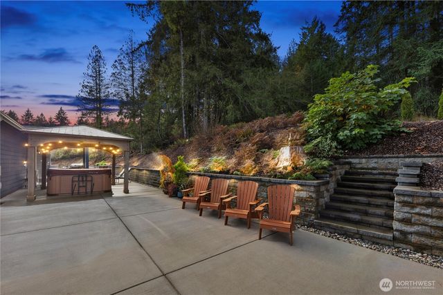 161 N Harvey Terrace Drive, Shelton, WA 98584