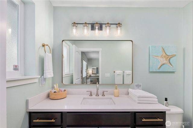 161 N Harvey Terrace Drive, Shelton, WA 98584