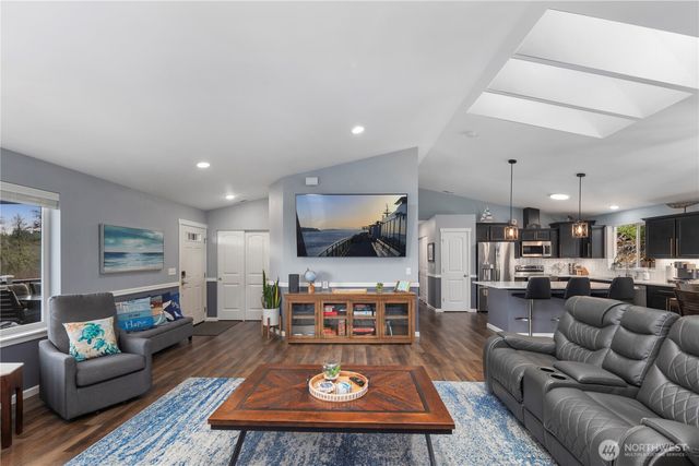 161 N Harvey Terrace Drive, Shelton, WA 98584