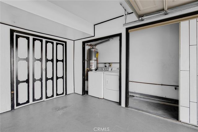 8435 Columbus Avenue 17, North Hills, CA 91343