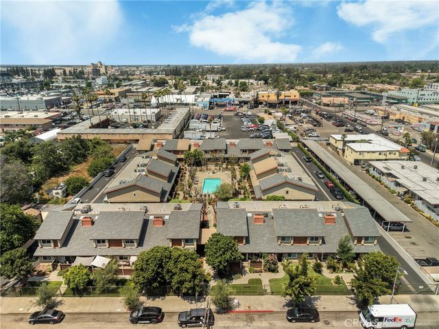 8435 Columbus Avenue 17, North Hills, CA 91343