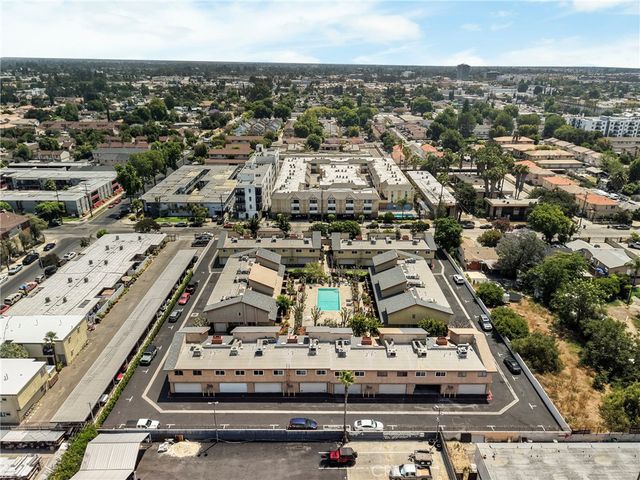 8435 Columbus Avenue 17, North Hills, CA 91343