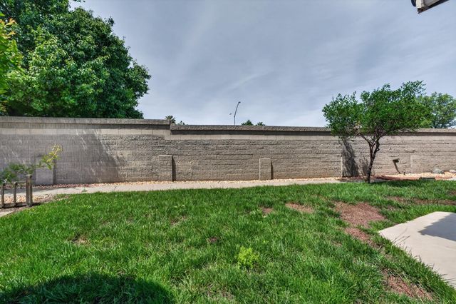1992 Bayberry Ct, Tracy, CA 95376
