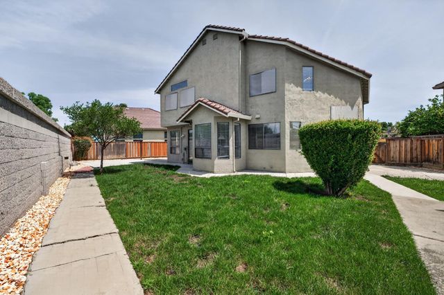 1992 Bayberry Ct, Tracy, CA 95376