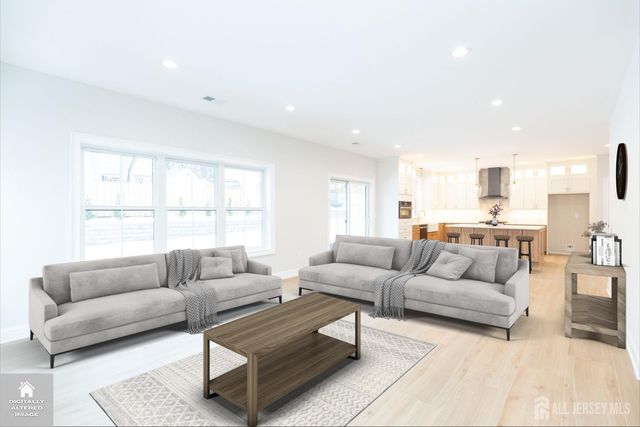 7 Altamont Road, Edison, NJ 08817