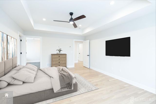 7 Altamont Road, Edison, NJ 08817