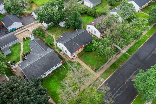 2824 Quebec Avenue S, Saint Louis Park, MN 55426