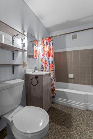 2824 Quebec Avenue S, Saint Louis Park, MN 55426