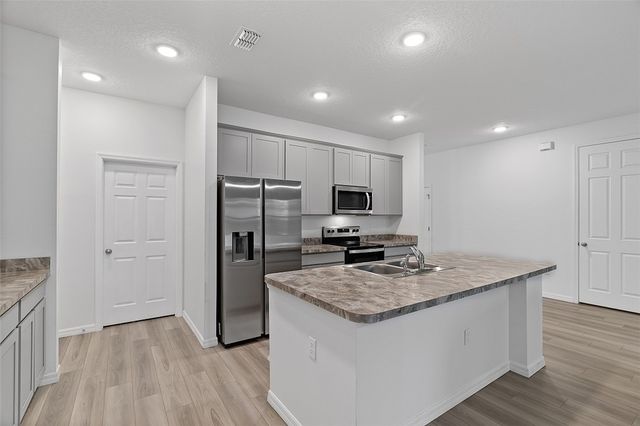 633 Belfast Terrace, Sebastian, FL 32958