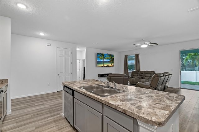 633 Belfast Terrace, Sebastian, FL 32958