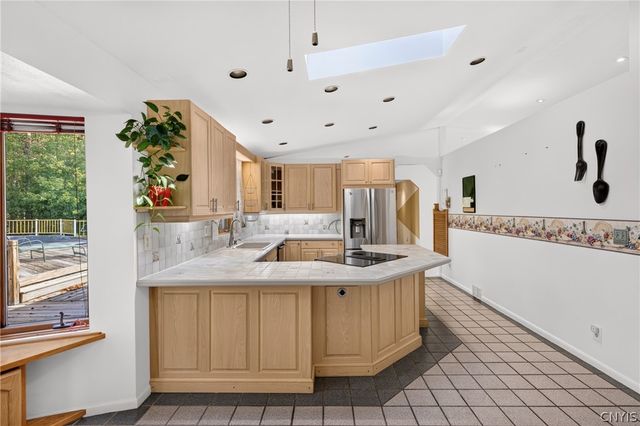 3425 Linda Lane, Clay, NY 13027