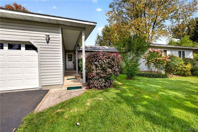 3425 Linda Lane, Clay, NY 13027