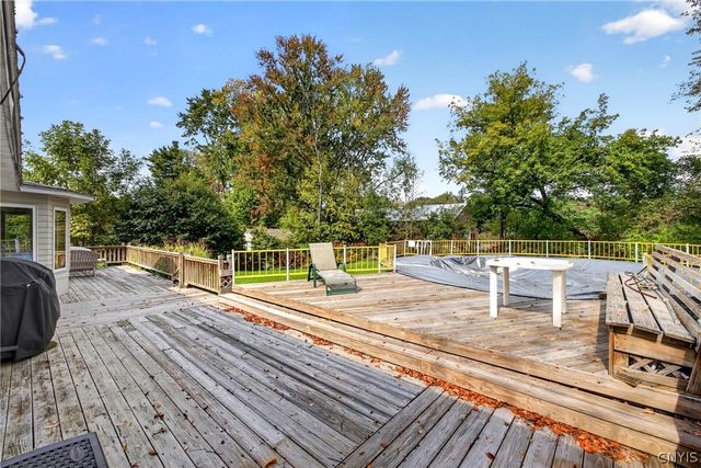 3425 Linda Lane, Clay, NY 13027