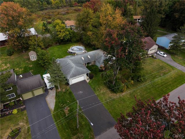 3425 Linda Lane, Clay, NY 13027