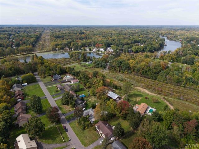 3425 Linda Lane, Clay, NY 13027