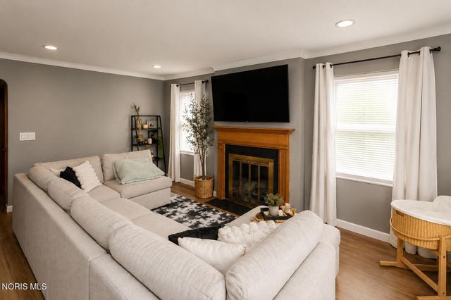 3517 Douglas Road, Toledo, OH 43606