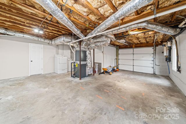 6514 Highwood Place, Charlotte, NC 28210