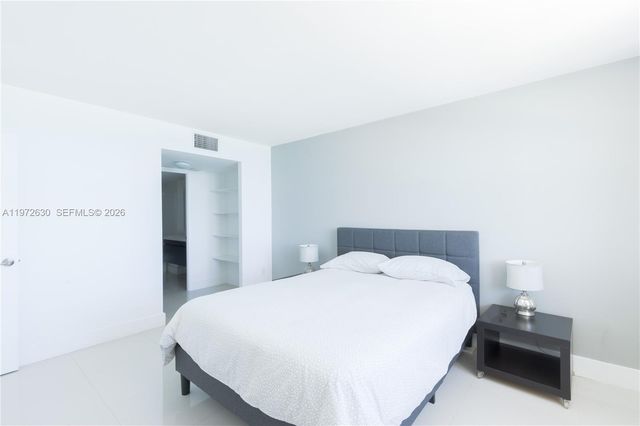 5701 Collins Ave 1204, Miami Beach, FL 33140