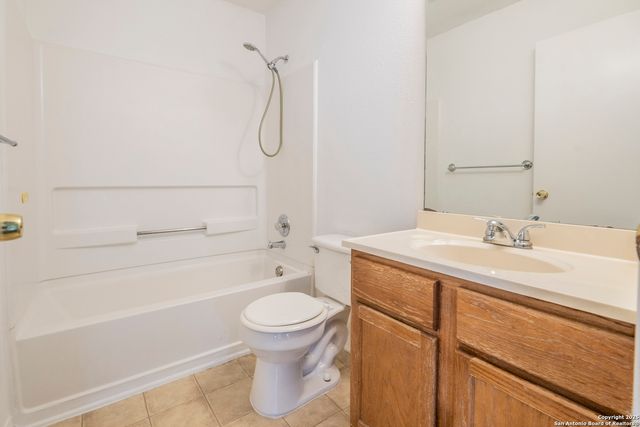 2409 QUAIL RIDGE DR, New Braunfels, TX 78130