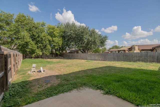 2409 QUAIL RIDGE DR, New Braunfels, TX 78130