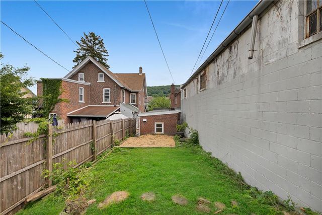 1059 Seneca Street, Fountain Hill Boro, PA 18015