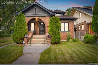 712 Chalmers Street, Detroit, MI 48215