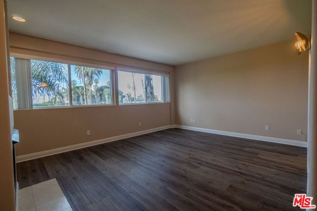 6645 Esplanade, Playa Del Rey, CA 90293