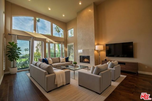 6645 Esplanade, Playa Del Rey, CA 90293