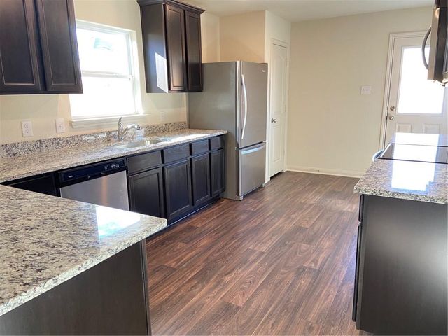 401 Hyacinth WAY, Jarrell, TX 76537