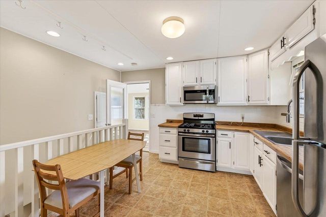5316 Healy Lane, Monona, WI 53716