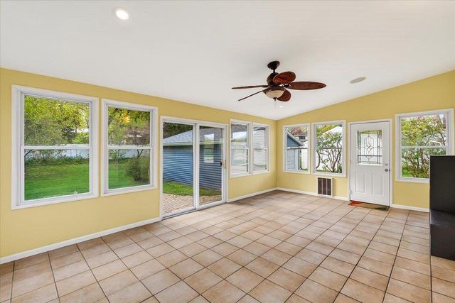 5316 Healy Lane, Monona, WI 53716