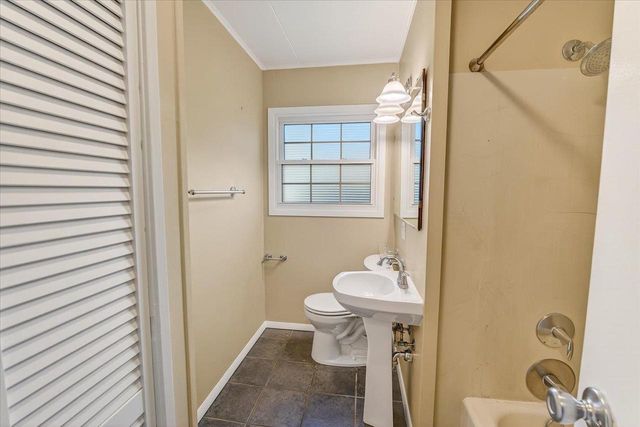 5316 Healy Lane, Monona, WI 53716
