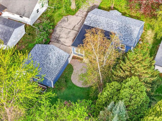 5316 Healy Lane, Monona, WI 53716