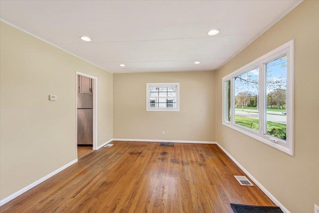 5316 Healy Lane, Monona, WI 53716
