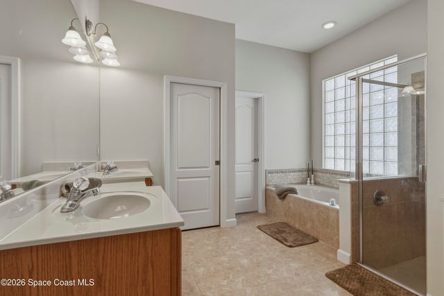 565 Greenleaf Lane, Titusville, FL 32780