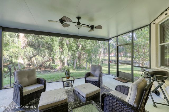 565 Greenleaf Lane, Titusville, FL 32780