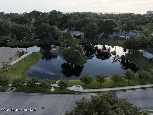 565 Greenleaf Lane, Titusville, FL 32780