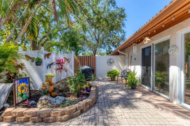 6304 PELICAN DRIVE, Bradenton, FL 34210