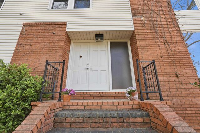 1 Van Lee Drive, Little Rock, AR 72205