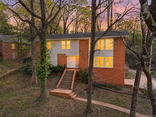 1 Van Lee Drive, Little Rock, AR 72205