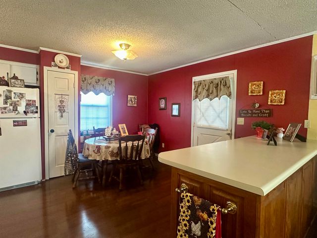 3558 142 HWY, Selmer, TN 38375