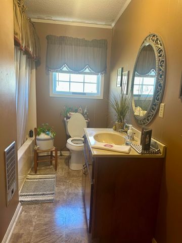 3558 142 HWY, Selmer, TN 38375