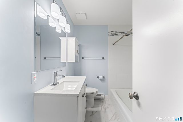 24 Glenwood Avenue 8, Norwalk, CT 06854