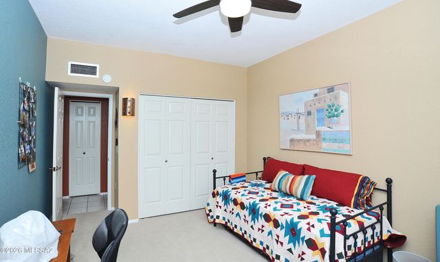 8589 N Candlewood Loop, Tucson, AZ 85704