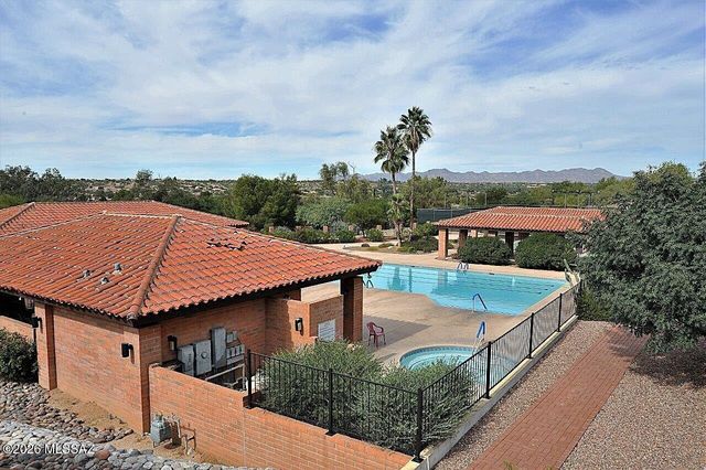 8589 N Candlewood Loop, Tucson, AZ 85704