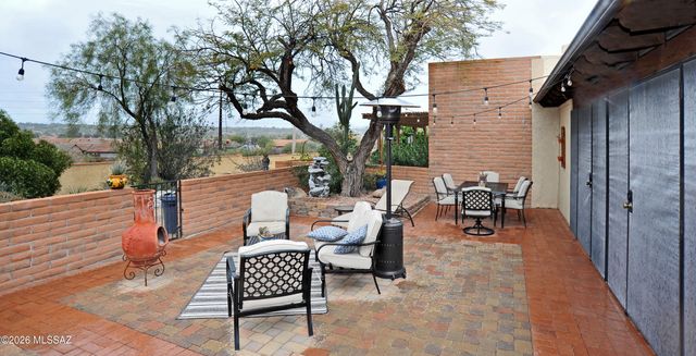 8589 N Candlewood Loop, Tucson, AZ 85704