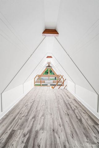 N3443 16 Mile Lake Road, Munising, MI 49862